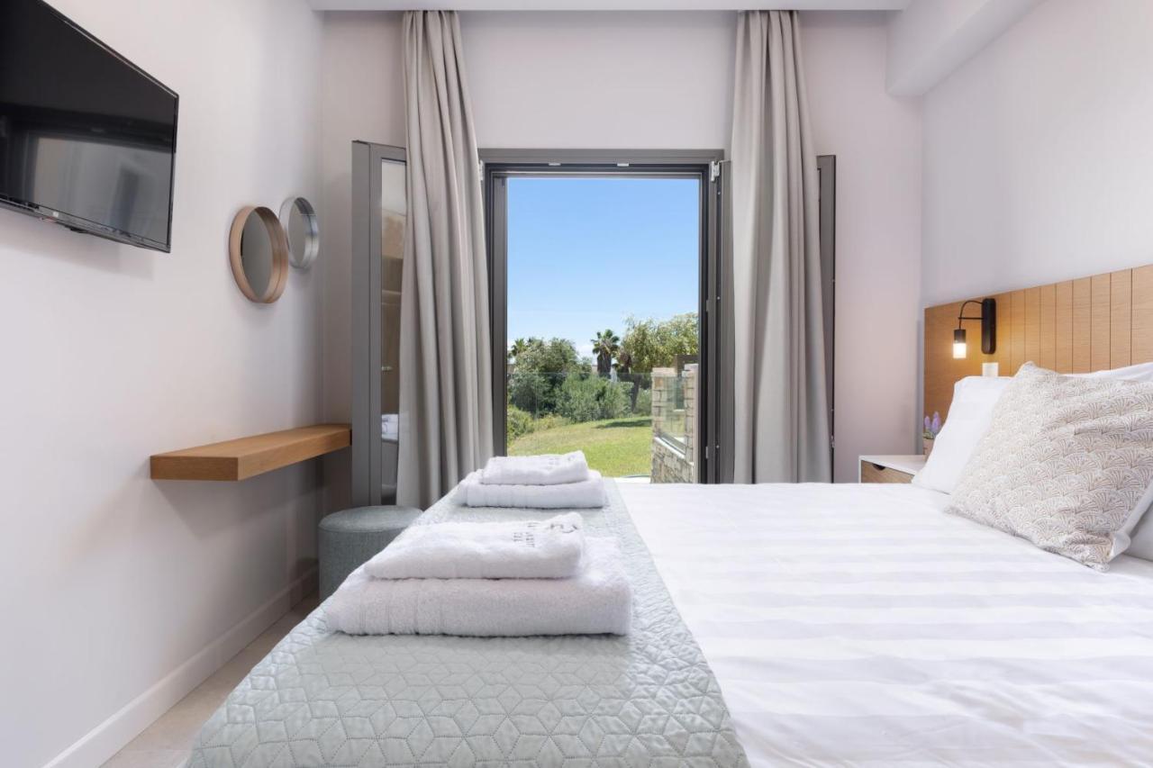 Onore Luxury Suites Kato Korakiana Ngoại thất bức ảnh